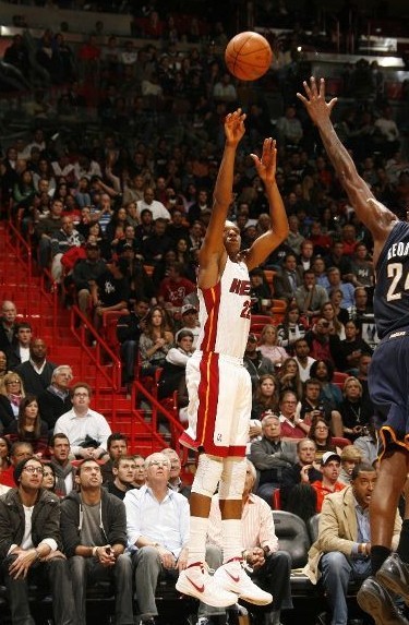 行文流畅自 行文流畅自