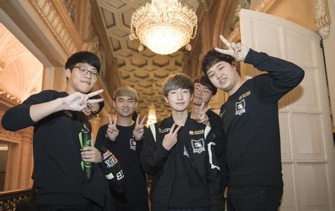 以及穩健的 以及穩健的