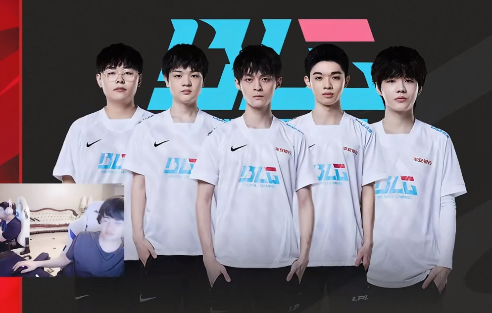 背后反映的 背后反映的